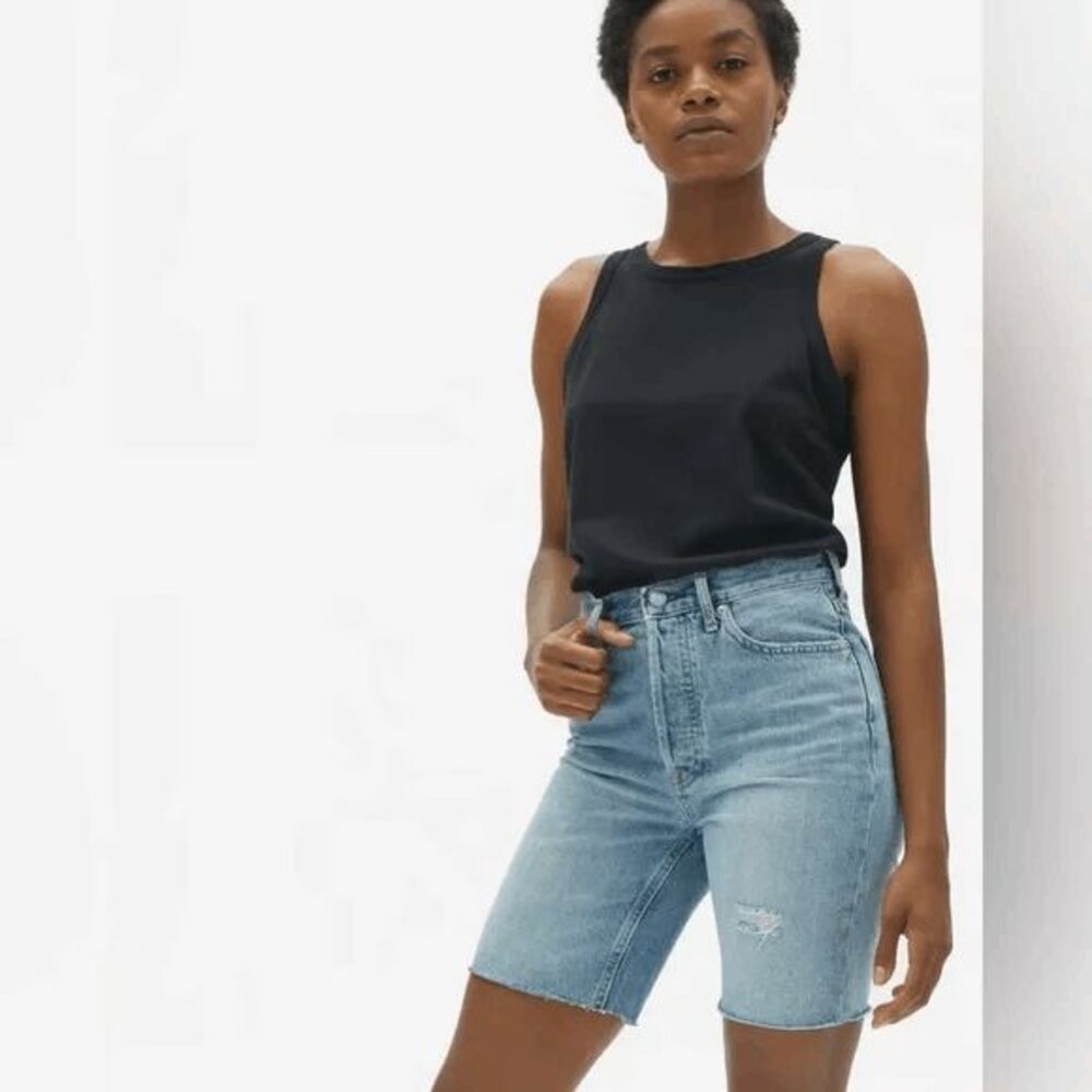 Everlane Blue Denim The Classic Long Cheeky 90s Jean Short Women's Size 27